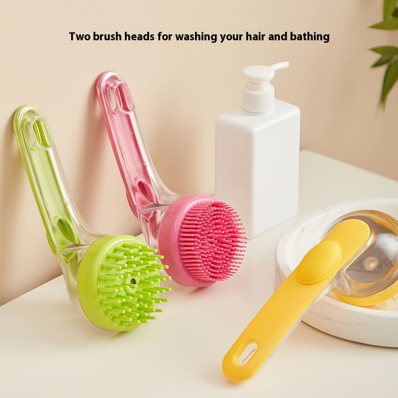 Détail de la brosse de bain pour chien
